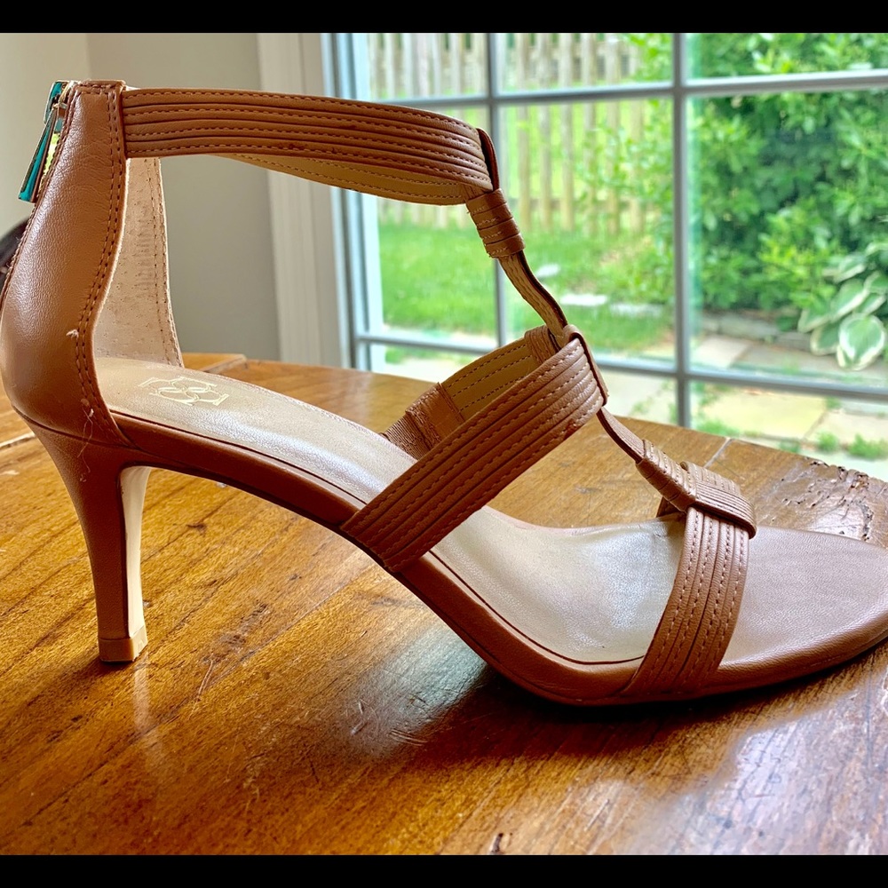 Ann Taylor summer shoes. Size 7 medium